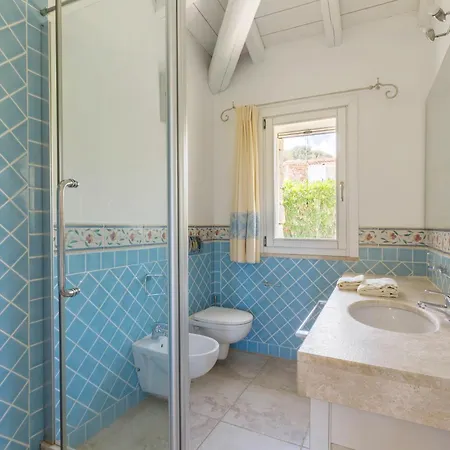Ulivo Con Piscina E Giardino Privato A 500 Mt Dal Mare Villa *