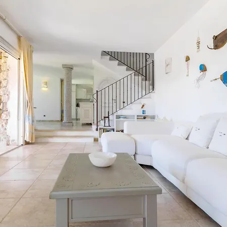 Villa Ulivo Con Piscina E Giardino Privato A 500 Mt Dal Mare Castiadas