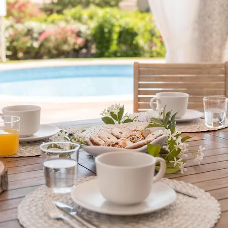 Ulivo Con Piscina E Giardino Privato A 500 Mt Dal Mare Villa Castiadas