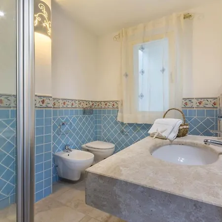 Ulivo Con Piscina E Giardino Privato A 500 Mt Dal Mare